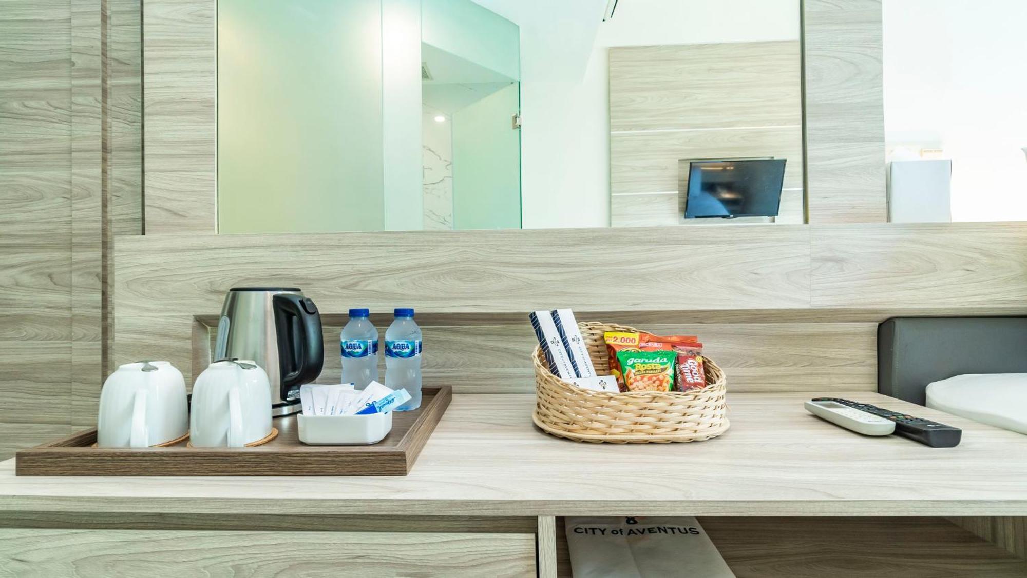 City Of Aventus Hotel - Denpasar Room photo